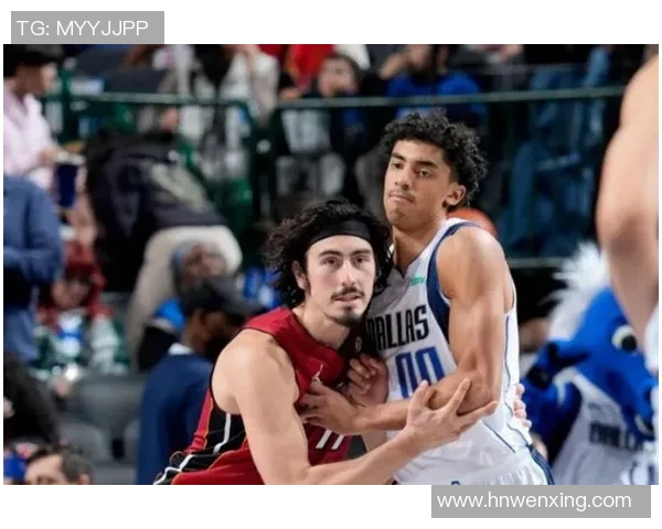 小牛队与热火队激战第五场争夺总冠军荣耀的巅峰对决 小牛队与热火队激战第五场争夺总冠军荣耀的巅峰对决